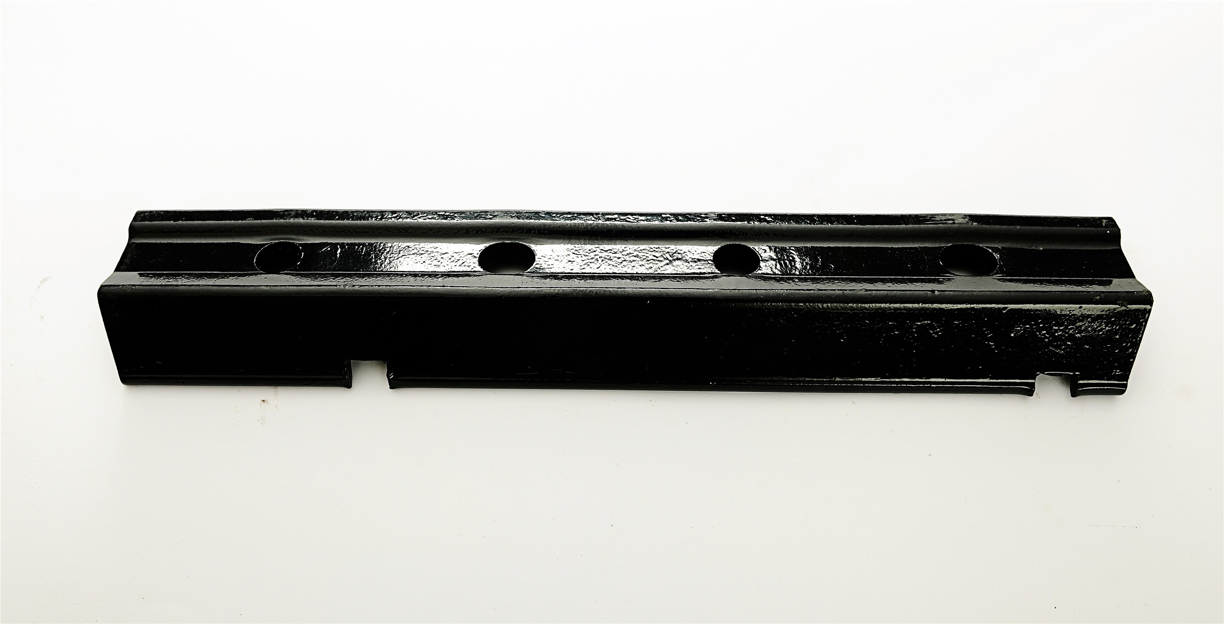 絕緣?mèng)~尾板